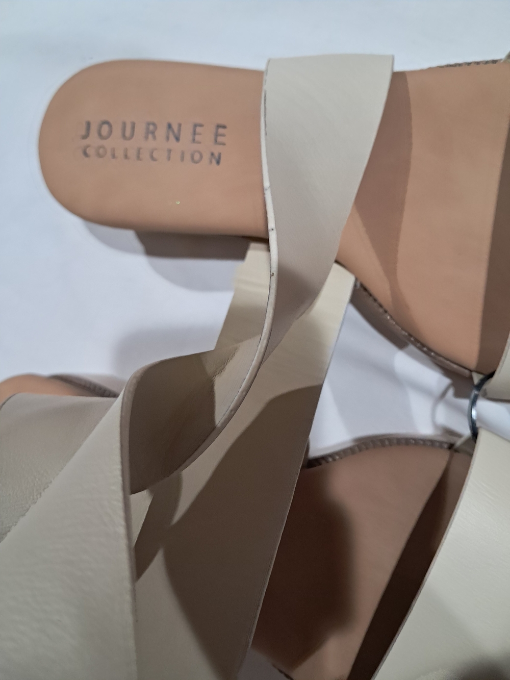 Journee Collection Cream Cross-Strap Platform Sandals Size:8 - Picture 10 of 11